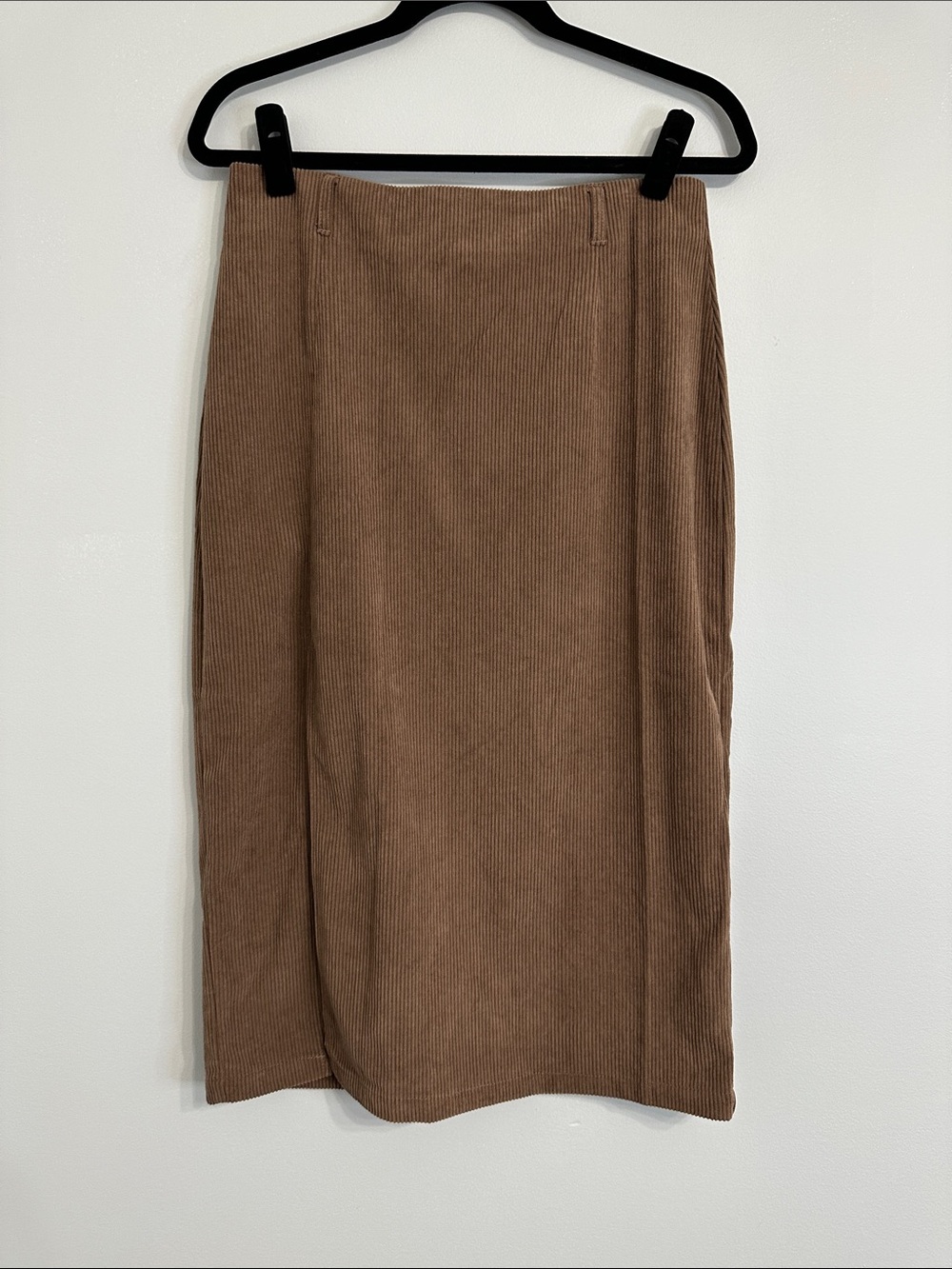 NWOT HALARA Tan Corduroy Midi Skirt